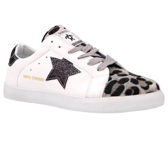 NIB Simply Southern Sz 9 Fancy Like Black‎ Leopard Star Sneakers - Picture 1 of 6